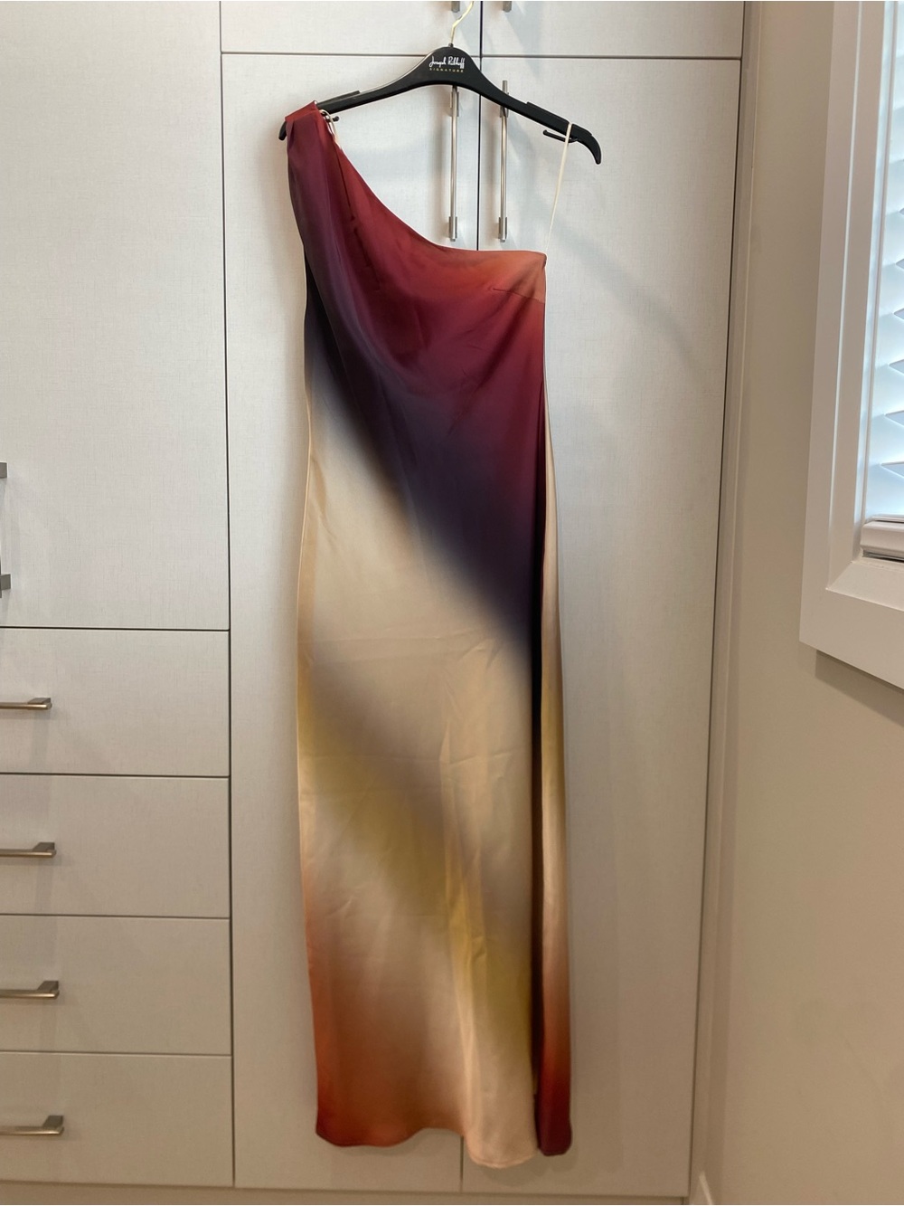 Zara NWT | Gradient Red and Purple One Shoulder Midi Dress ❤️